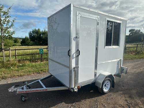 Brand new 8x5 mobile garden - brand,